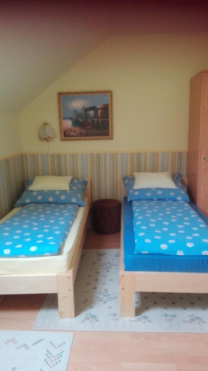 Marina-Bük Apartmanház Ngoại thất bức ảnh